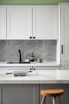 3050 x 610 x 4mm - High-gloss Grey marble
